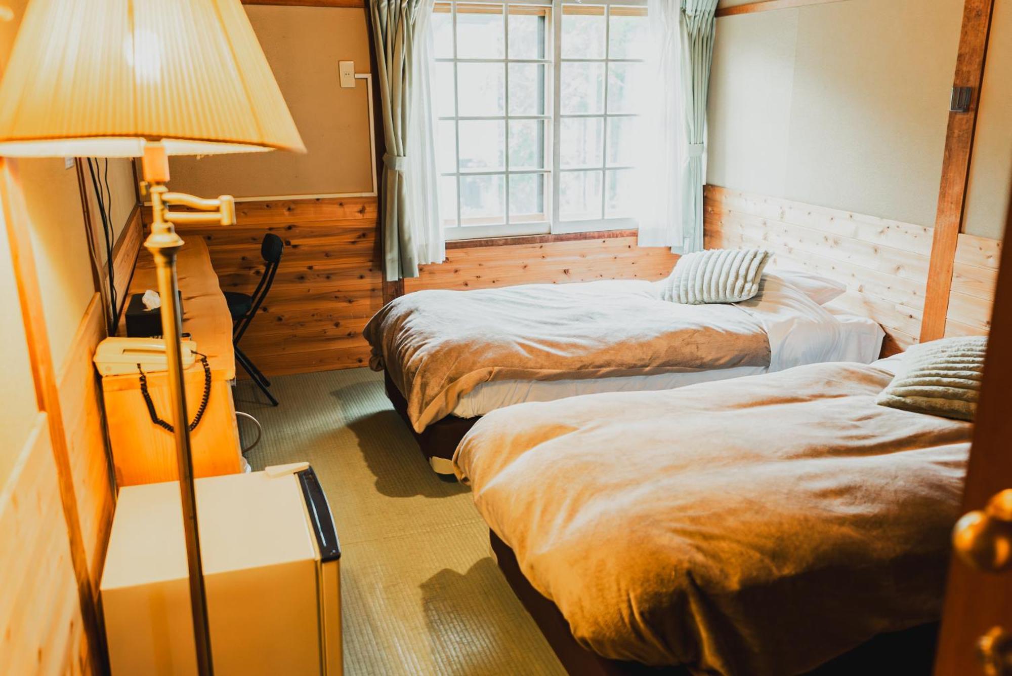 Hakuba Pension & Log Hotel Meteor Exterior foto